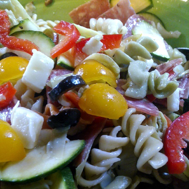 Tomato, Zucchini and Smoked Mozzarella Pasta