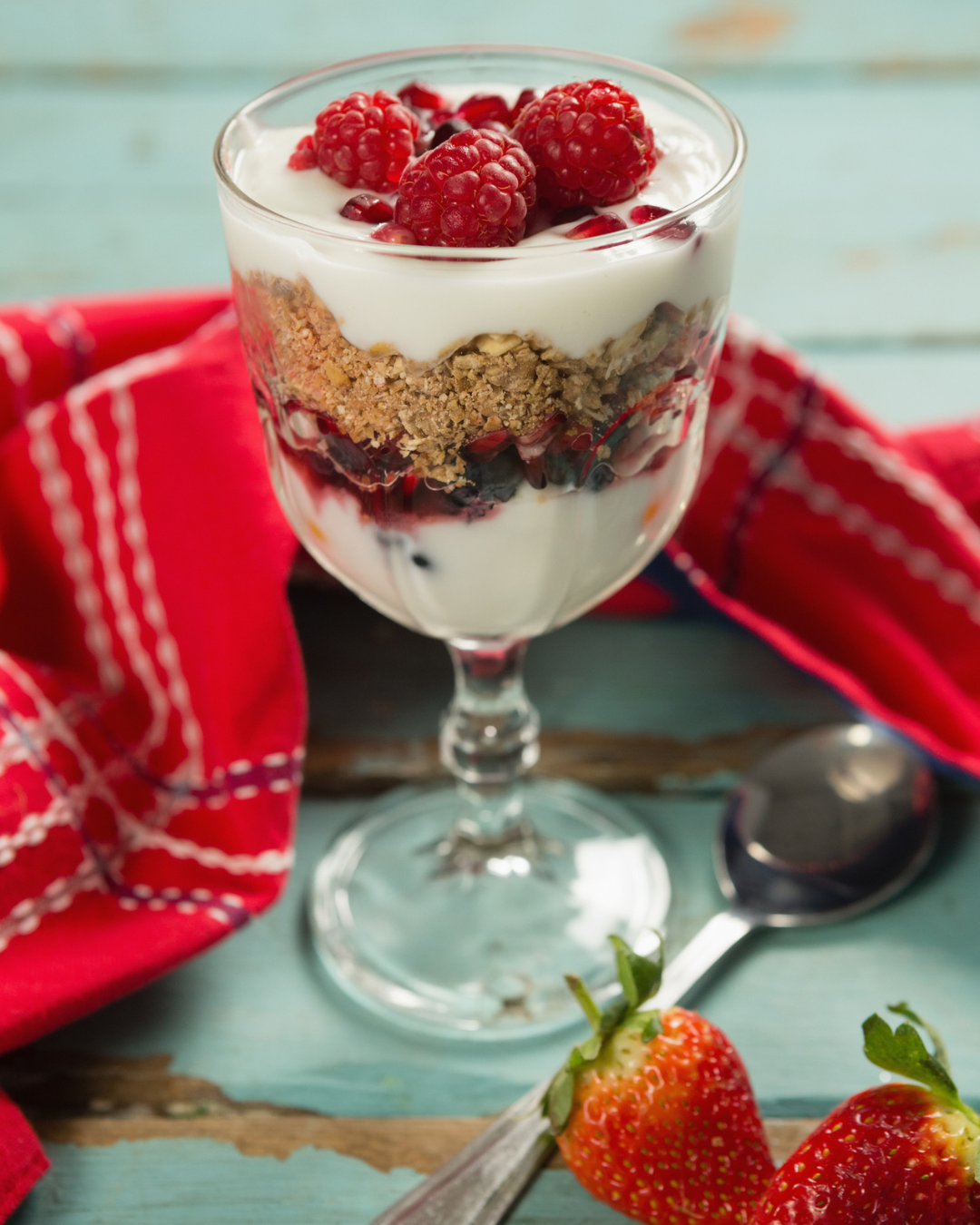 Pomegranate and Berry Yogurt Parfait