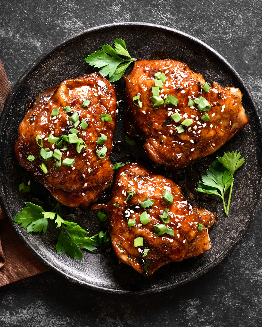Spicy Apricot-Glazed Chicken Thighs